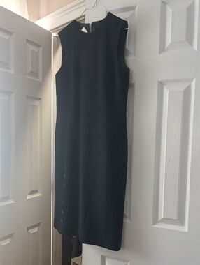 Mondi Classic Black Sleeveless  Dress
